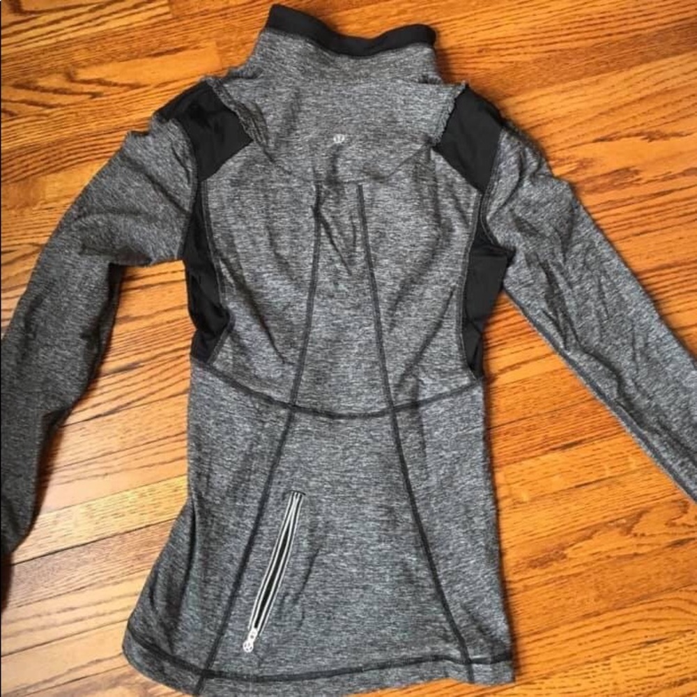 Lululemon pullover - Picture 3 of 3